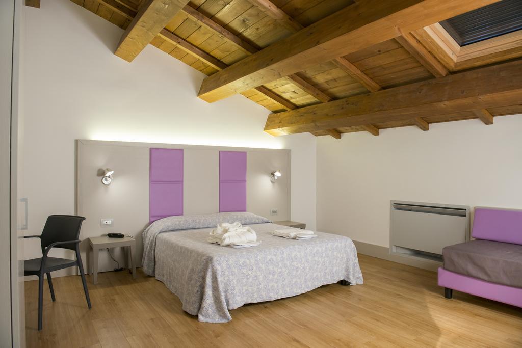 Hotel Cursula Cascia Exterior foto